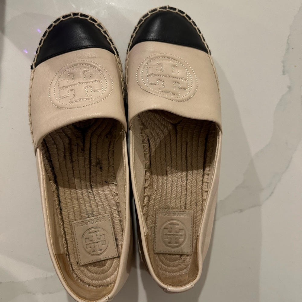 Tory Burch Women's Tan and Black Espadrilles - Picture 3 of 3